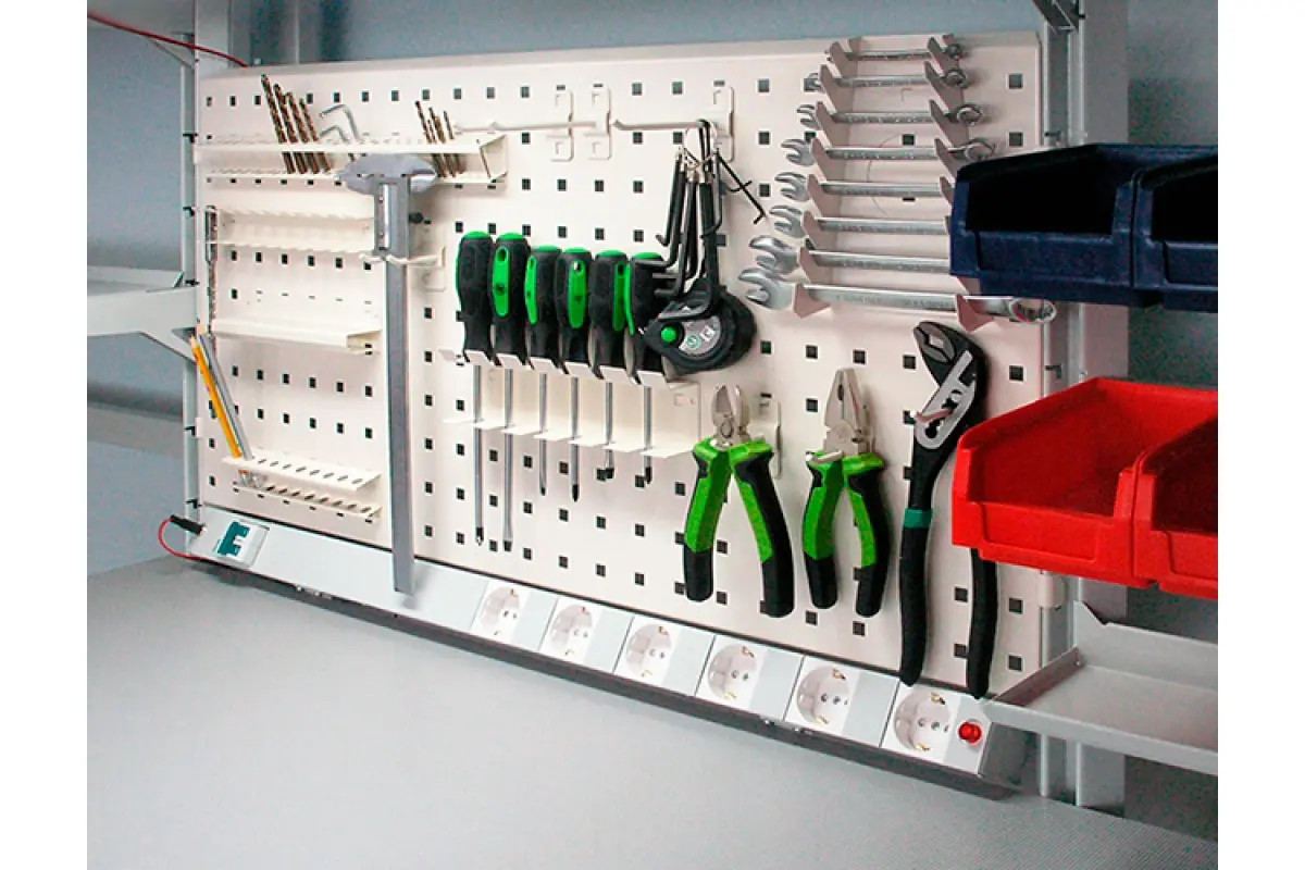 панель перфорированная к25 микрон. 010. перфорируемые панели для инструментов. перфопанель для инструмента 40х80 мм. панель верстакофф 2000х1000х40 перфорированная.